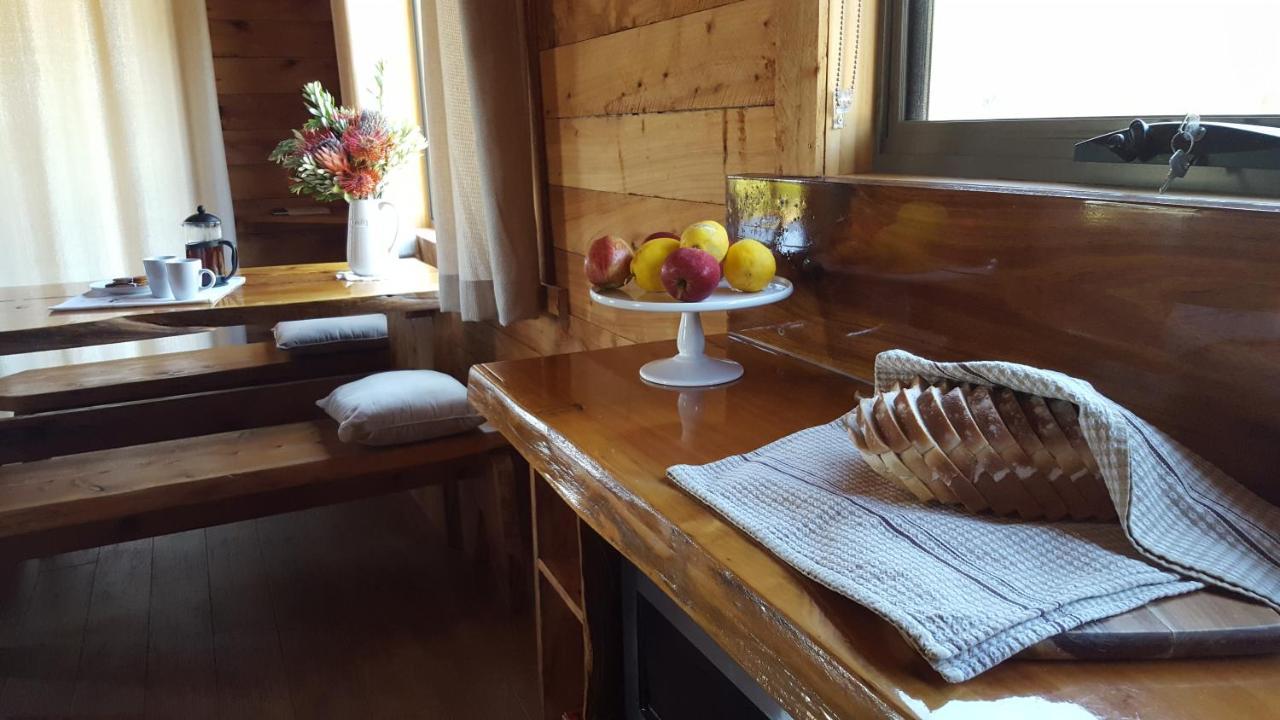 Rustic Hut Bush Retreat Bed & Breakfast Penguin Luaran gambar