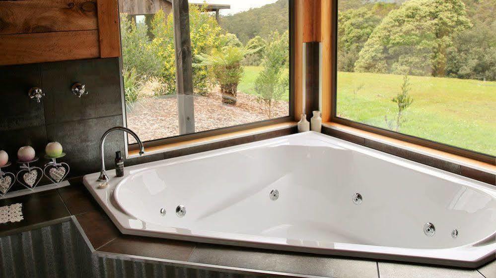 Rustic Hut Bush Retreat Bed & Breakfast Penguin Luaran gambar